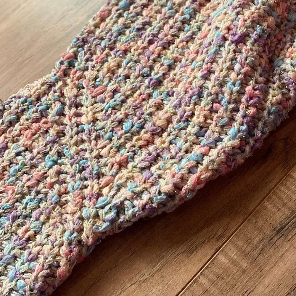 🎶Beautiful Crochet Semi-cropped Sweater - Picture 7 of 9